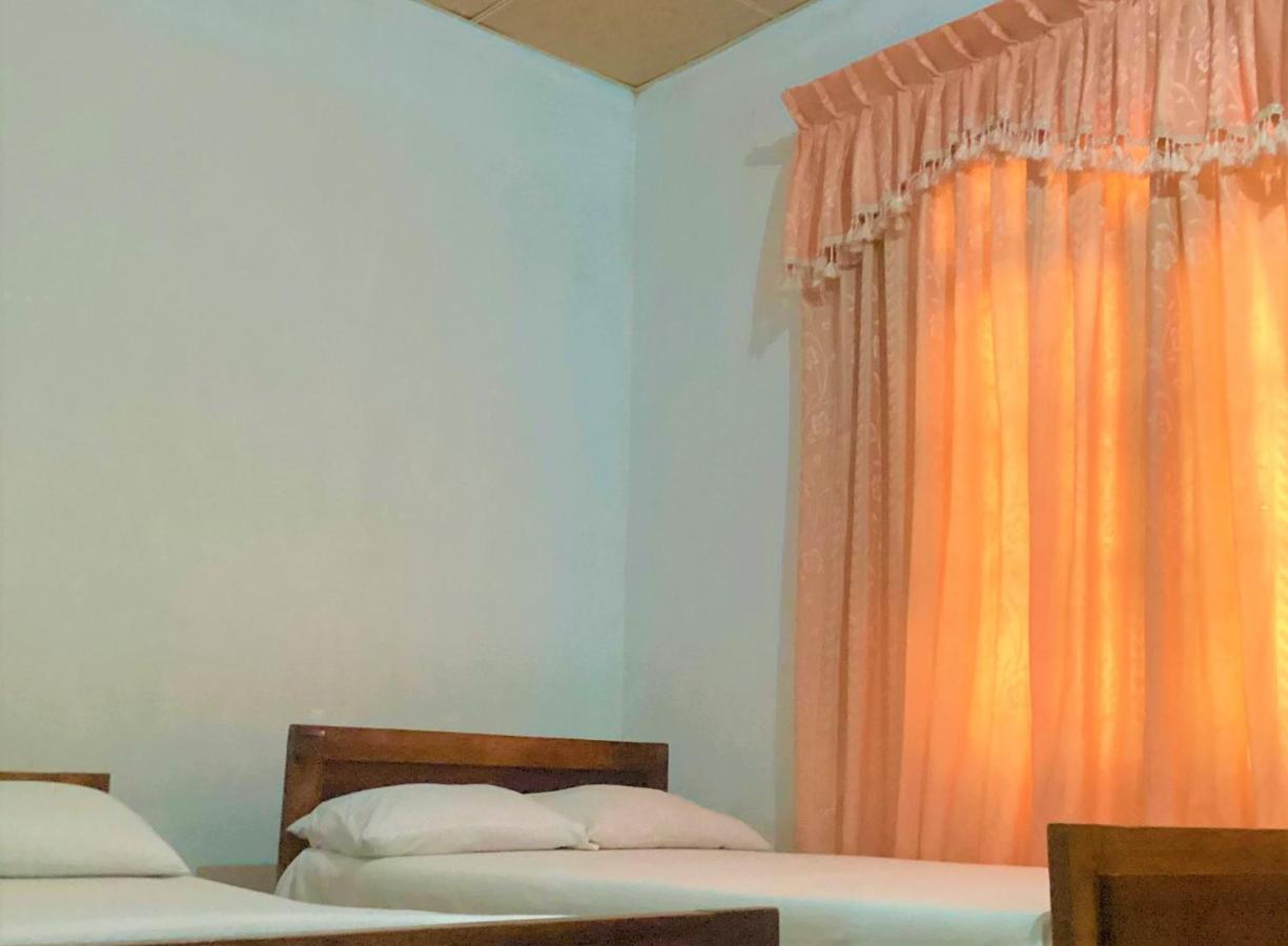 Grand Refuge Holiday Rooms อนุราธปุระ ภายนอก รูปภาพ