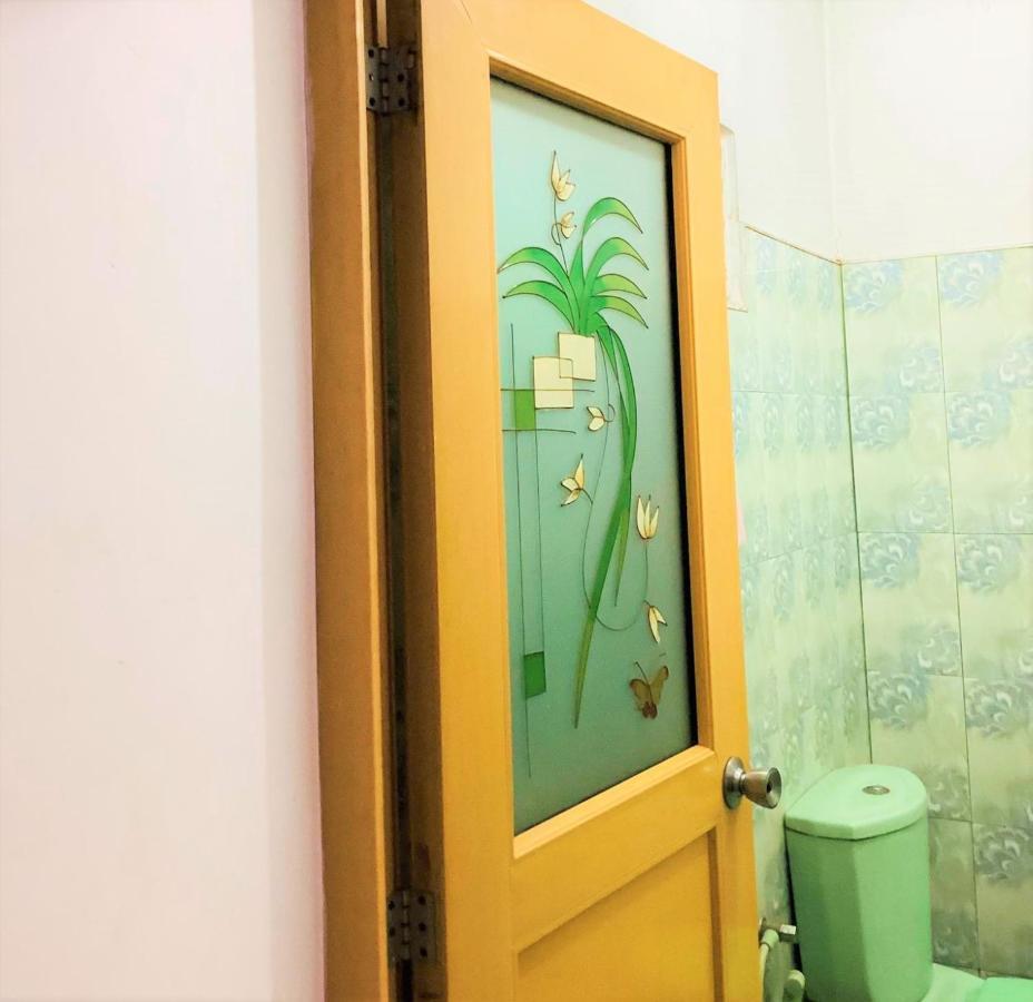 Grand Refuge Holiday Rooms อนุราธปุระ ภายนอก รูปภาพ