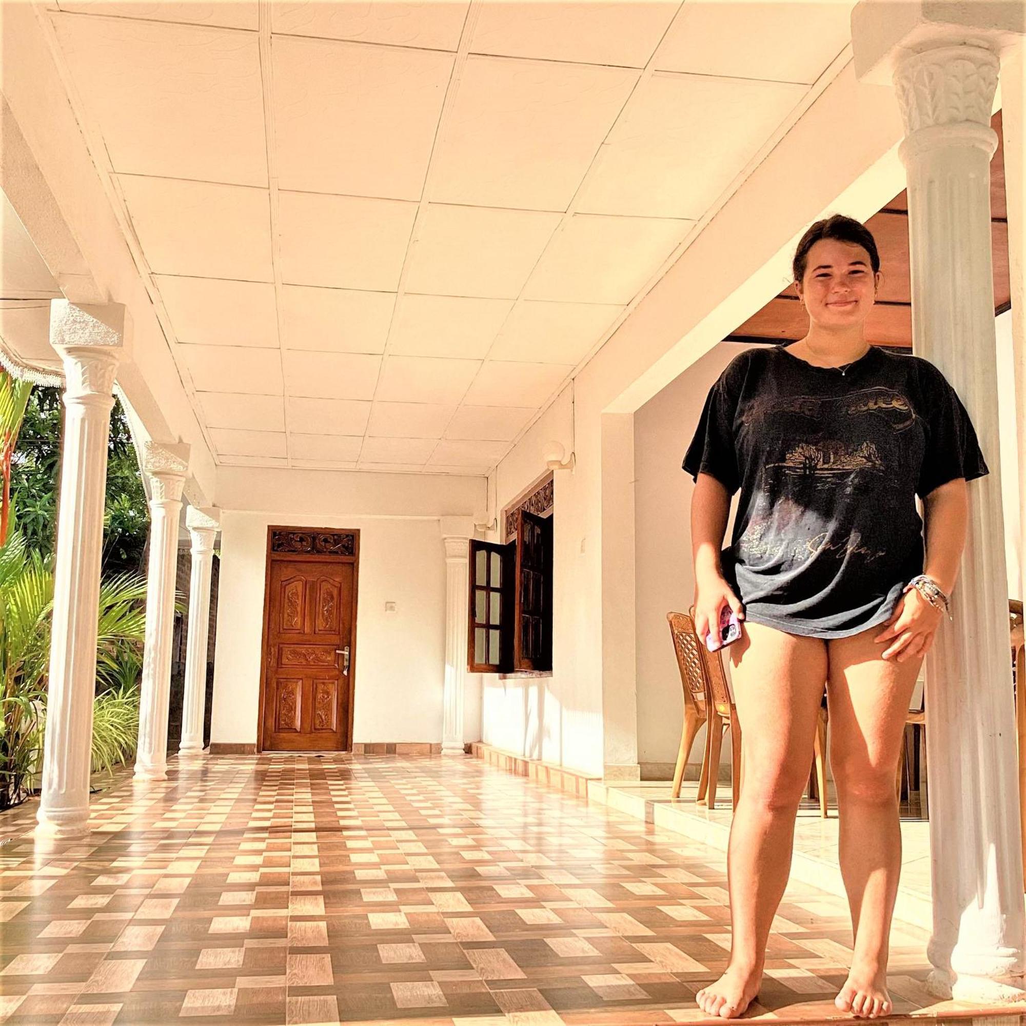 Grand Refuge Holiday Rooms อนุราธปุระ ภายนอก รูปภาพ